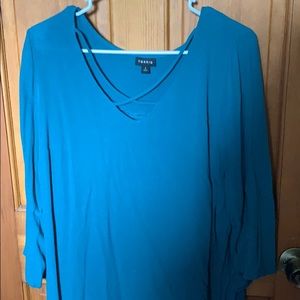 Flowy emerald green blouse